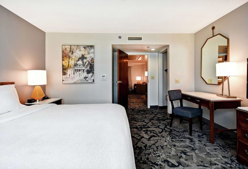 Люкс, Embassy Suites By Hilton Montgomery Hotel & Conference Ctr