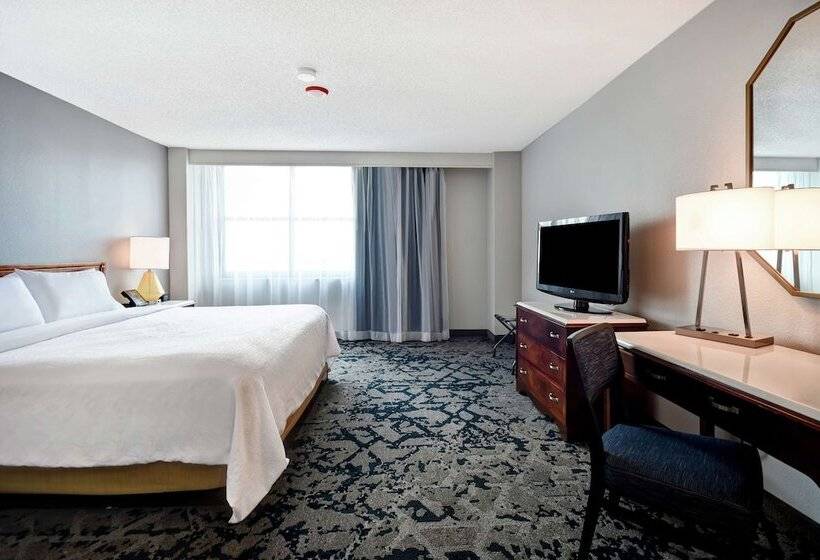 Люкс Премиум, Embassy Suites By Hilton Montgomery Hotel & Conference Ctr