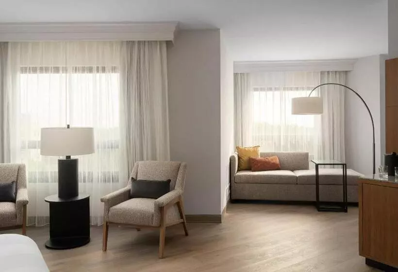 استودیو استاندارد با تخت کینگ, Fort Collins Marriott