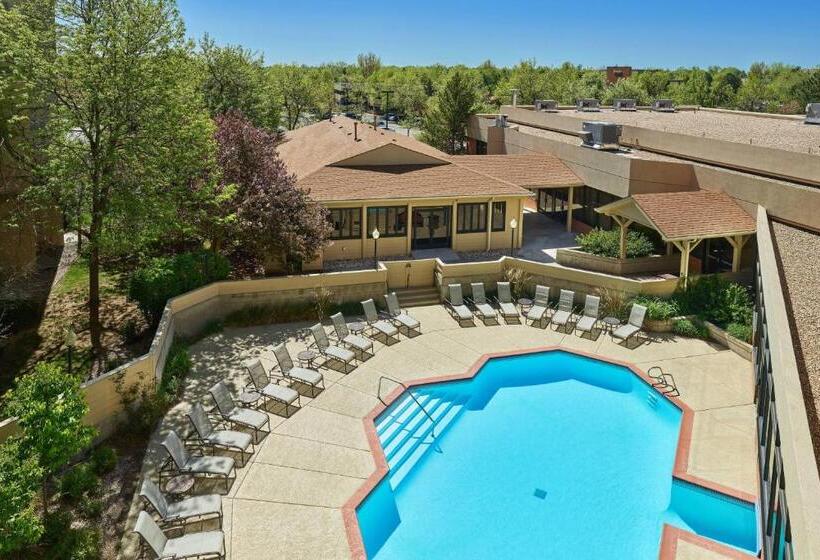 스탠다드 룸 더블 침대 2개, Fort Collins Marriott