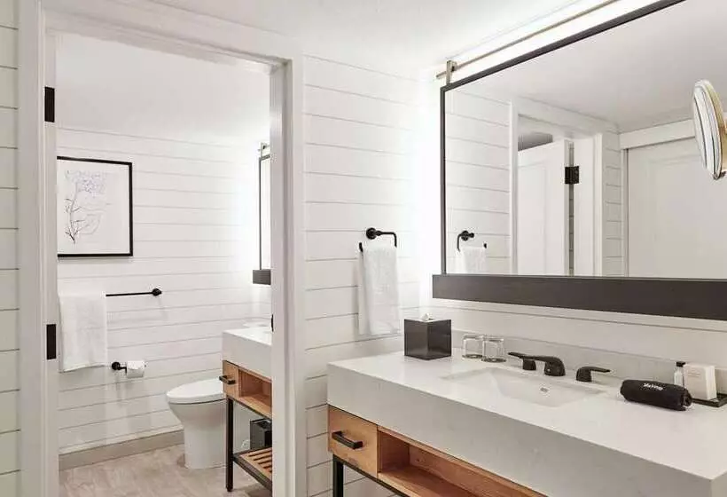 اتاق استاندارد با تخت بزرگ, Hilton Melbourne, Fl