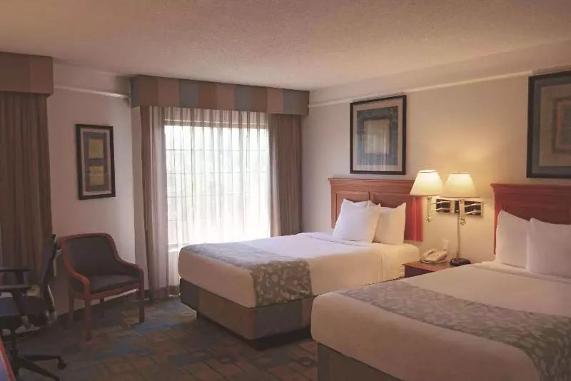 デラックスルーム, La Quinta Inn By Wyndham Austin Oltorf
