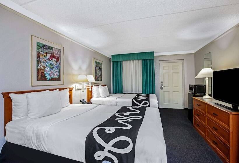 חדר סטנדרט שתי מיטות זוגיות, La Quinta Inn By Wyndham Stockton