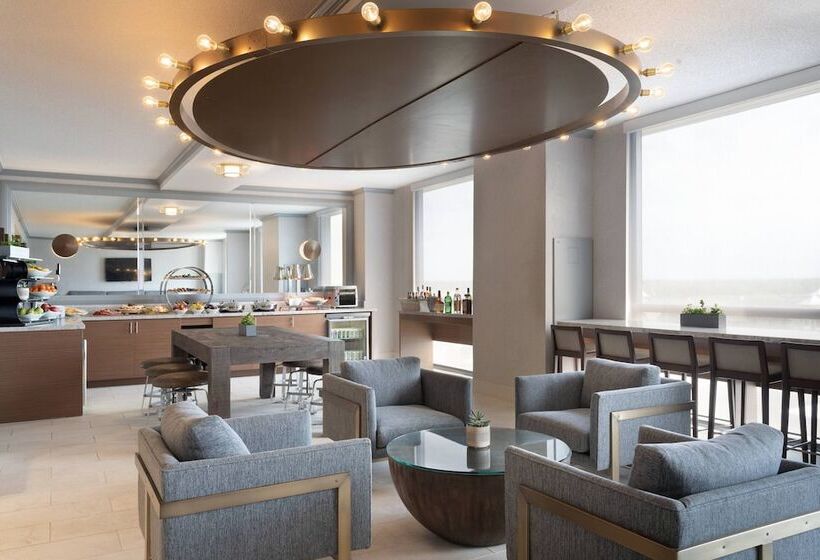 غرفه قياسيه سريرين مزدوجين, Marriott Jacksonville