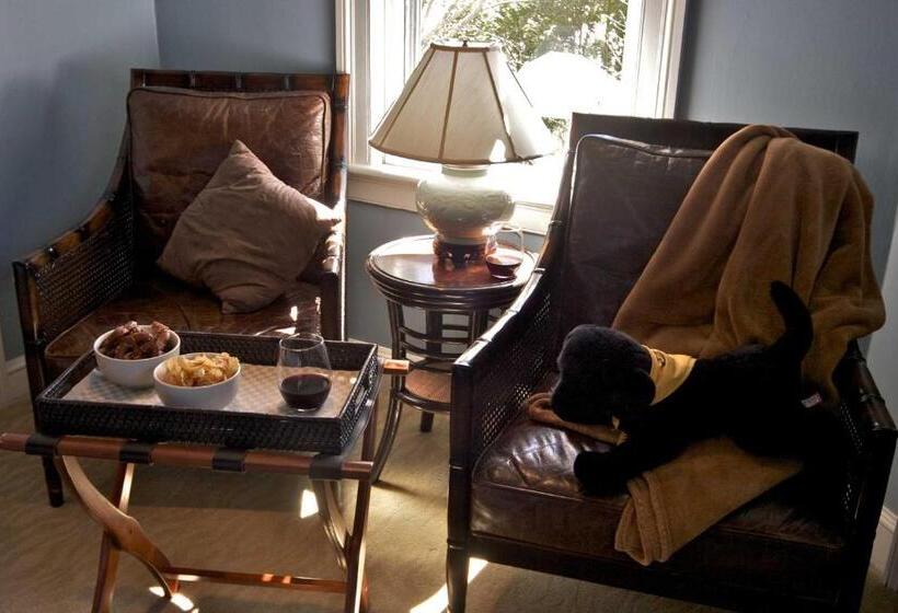 غرفة قياسية, Mill House Inn