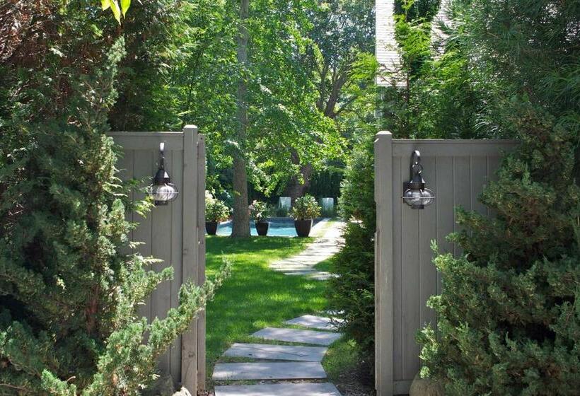 منزل غرفة نوم واحدة, Mill House Inn