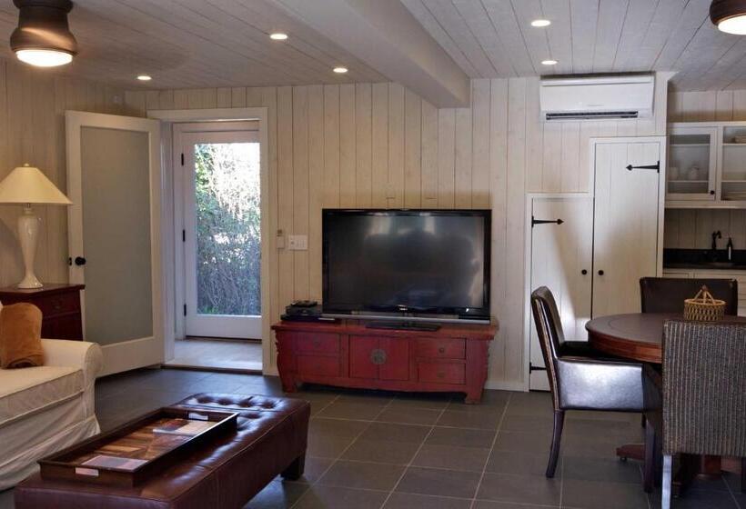 منزل غرفة نوم واحدة, Mill House Inn