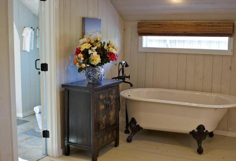 منزل غرفة نوم واحدة, Mill House Inn