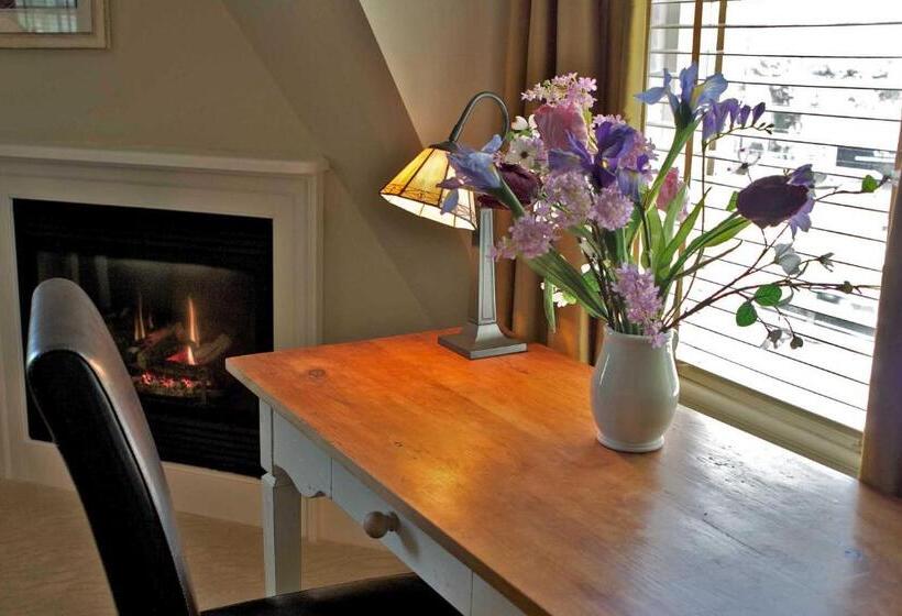 جناح, Mill House Inn