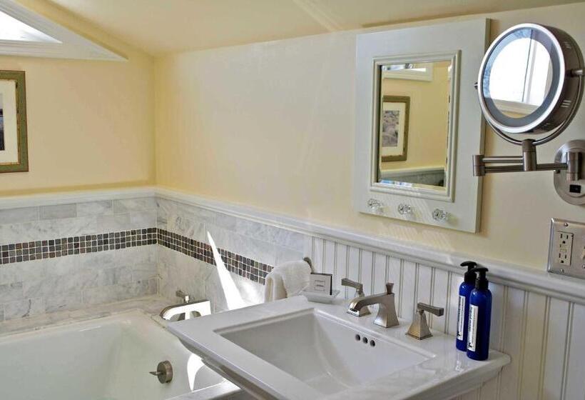 Номер Стандарт, Mill House Inn