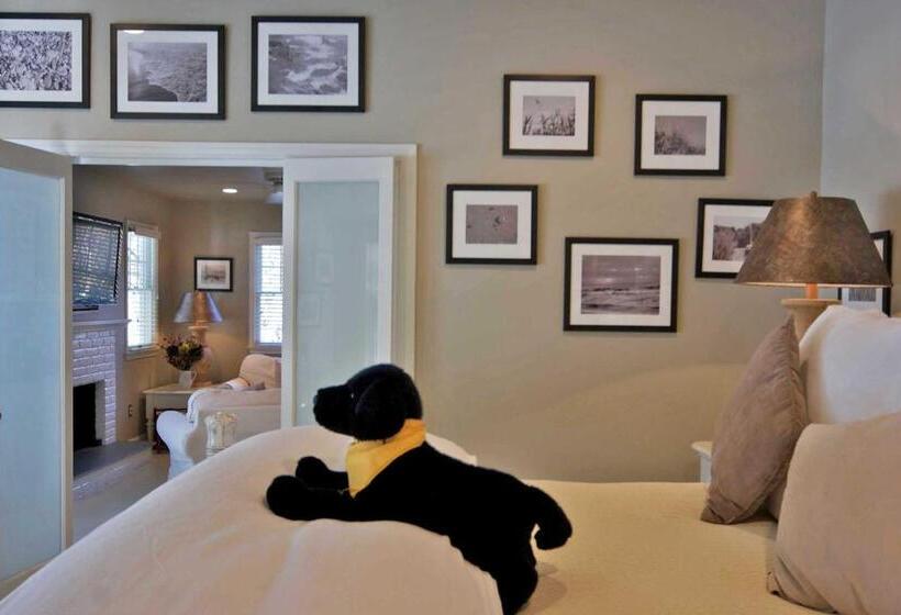 جناح, Mill House Inn