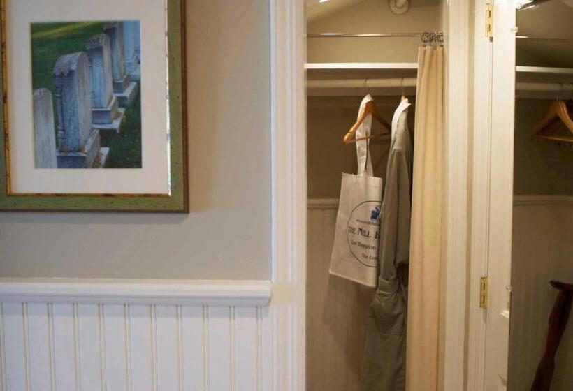 غرفة قياسية, Mill House Inn