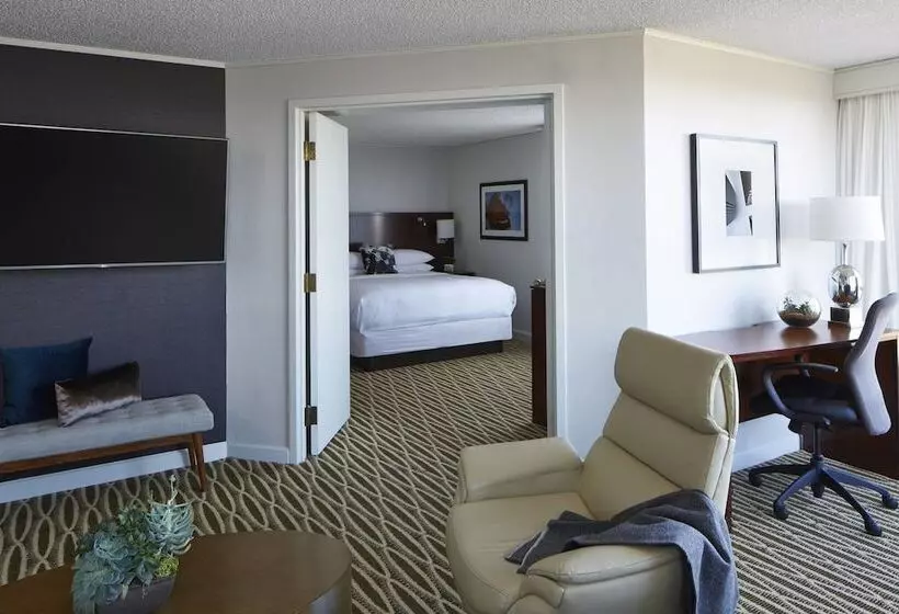 クラブスイート, Minneapolis Marriott Southwest