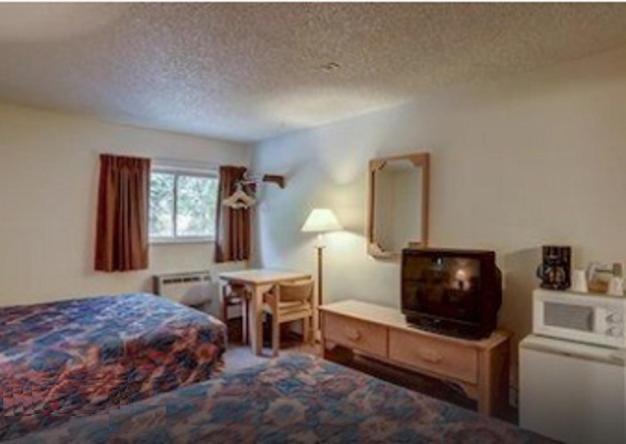 Номер Стандарт, Rodeway Inn