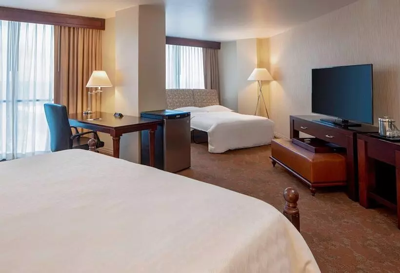 ジュニアスイート, Sheraton Houston Brookhollow