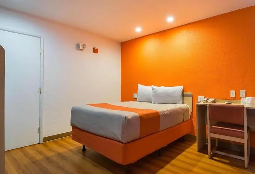 Standard-huone, Motel 6 Lost Hills / Buttonwillow Racetrack
