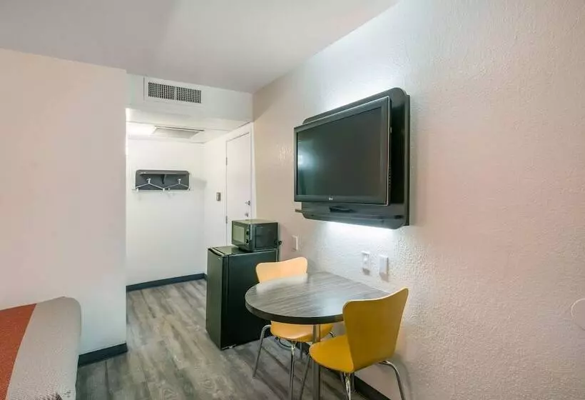اتاق استاندارد با 2 تخت دوبل, Motel 6 Williams, Ca