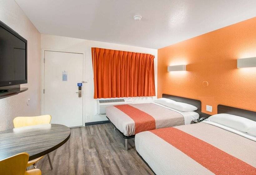 Номер Стандарт 2 Двуспальные Кровати, Motel 6 Williams, Ca