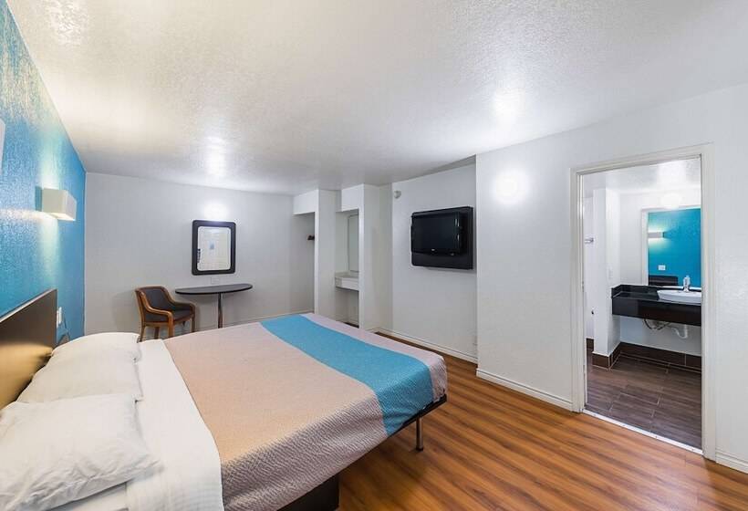 סוויטה, Motel 6grand Prairie, Tx  Interstate 30