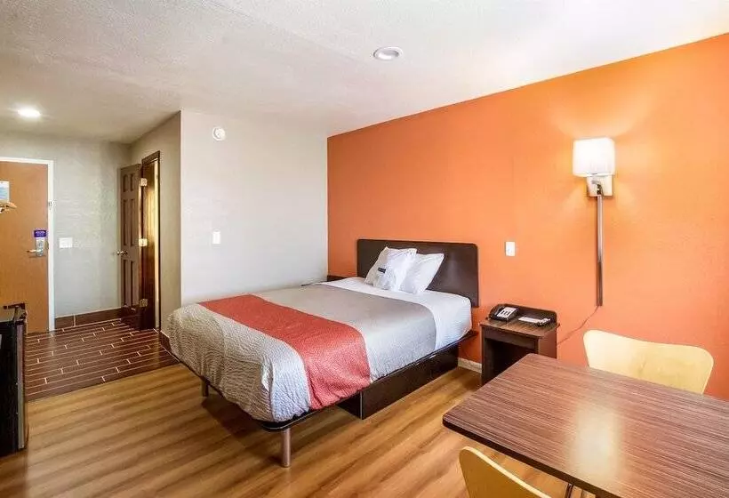 Deluxe-huone, Motel 6rossford, Oh