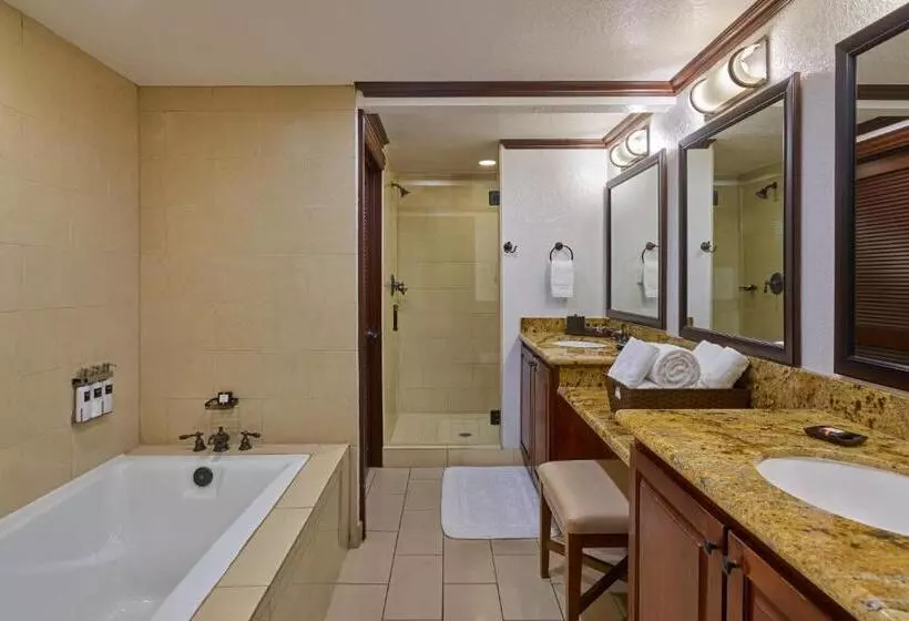 Deluxe Suite King Bed, Omni Rancho Las Palmas Resort & Spa