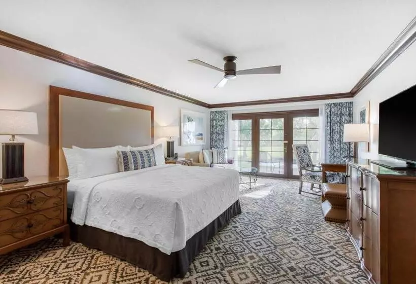 اتاق استاندارد با چشم‌انداز دریاچه, Omni Rancho Las Palmas Resort & Spa
