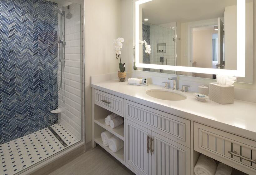 جناح بريميوم, Resort At Longboat Key Club