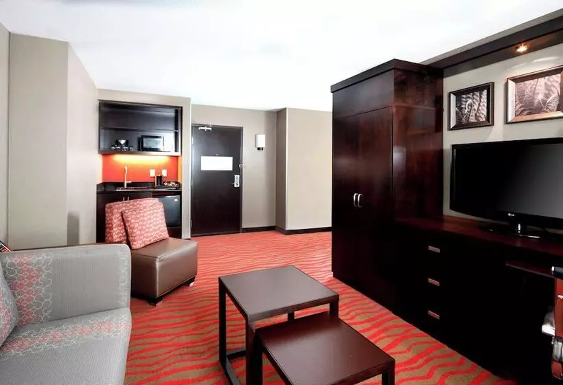 スイート, Courtyard By Marriott St. Cloud