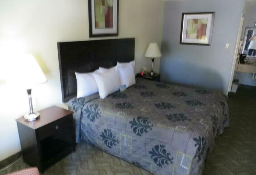 غرفة قياسية سرير كينج, Days Inn By Wyndham Bryan College Station