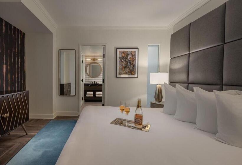 キングサイズベッドのスイートルーム, Deco