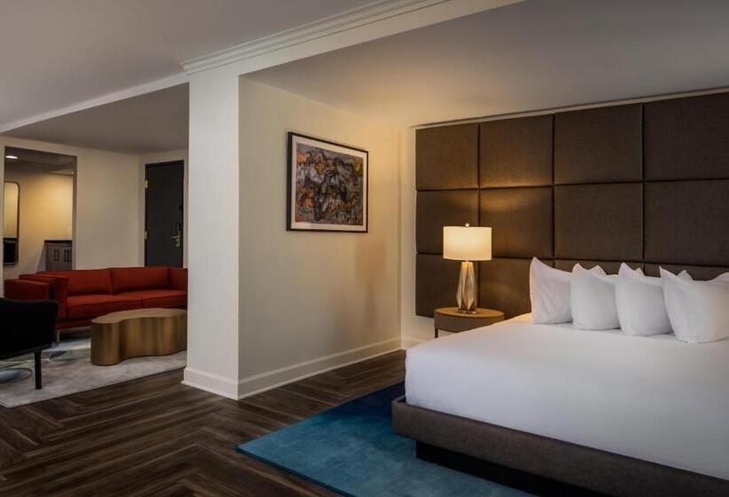 キングサイズベッドのデラックススイート, Deco