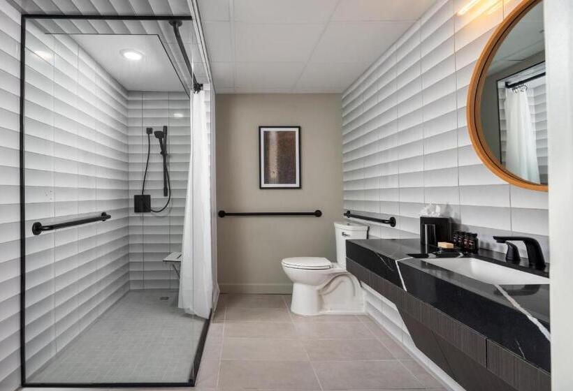 身障者適用キングサイズベッドルーム, Deco