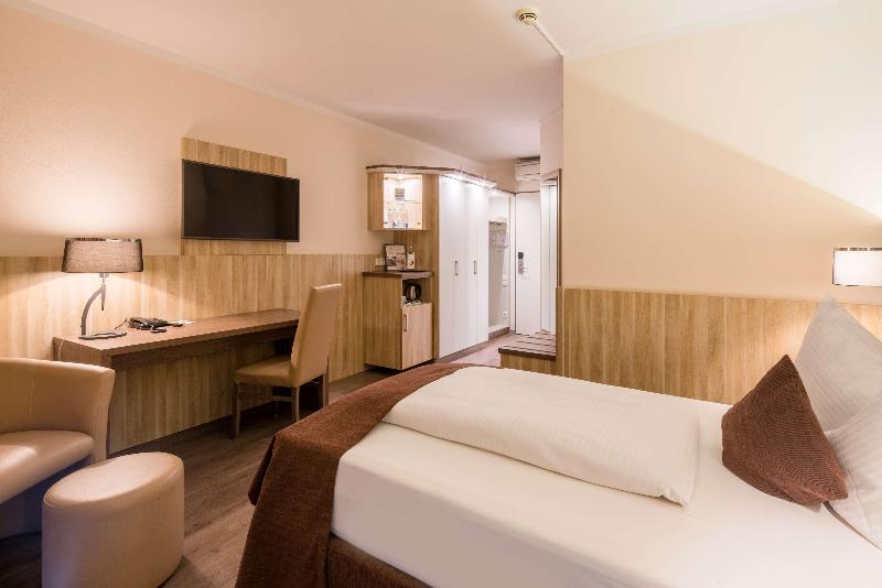 身障者適用キングサイズベッドルーム, Doubletree By Hilton Houston Brookhollow