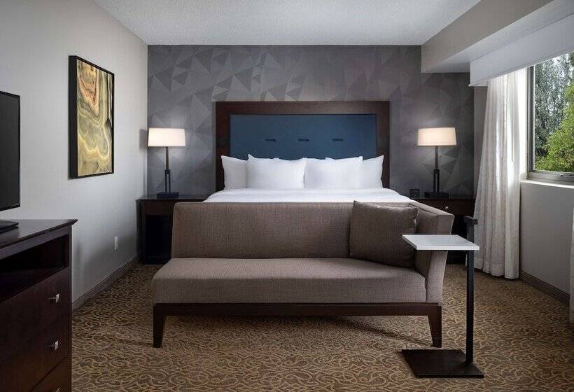 Standard Studio Double Bed