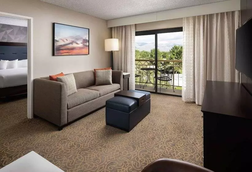 身障者適用スイートルーム, Embassy Suites By Hilton Tucson East