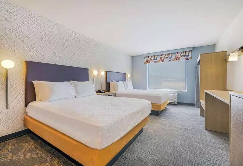 スイート, Embassy Suites By Hilton Tucson East