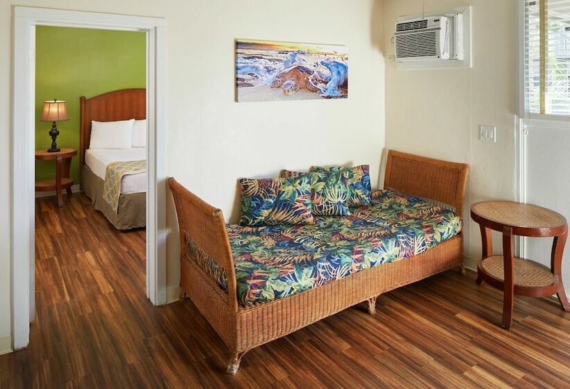 스위트, Pacific Marina Inn