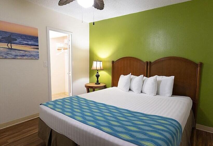 스위트, Pacific Marina Inn