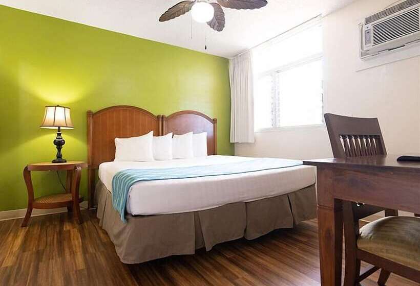 스위트, Pacific Marina Inn