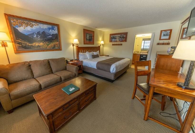 标准间, Pokolodi Lodge