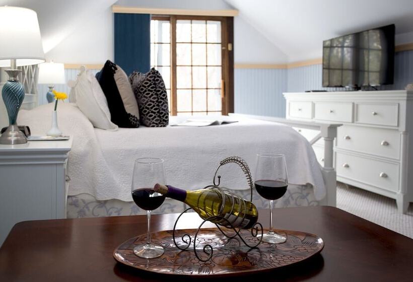 חדר דלוקס, Queen Anne Inn