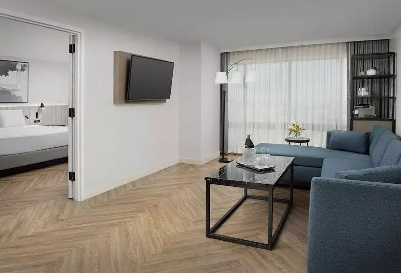 سوئیت پرزیدنت, Radisson Blu  Fargo