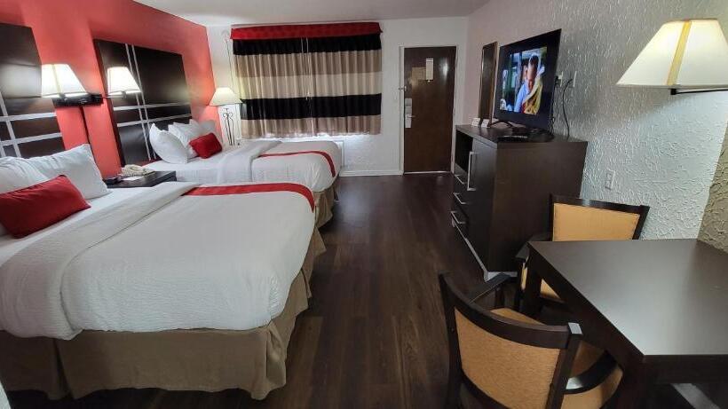 غرفة قياسية, Ramada By Wyndham Mountain Home