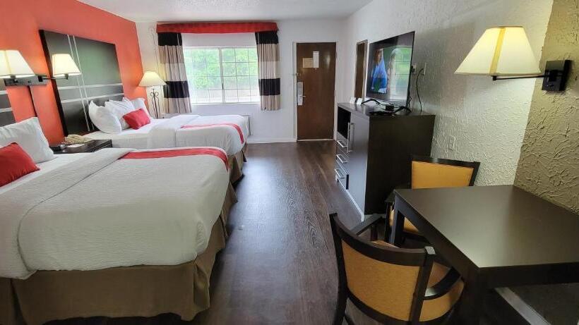 غرفة قياسية, Ramada By Wyndham Mountain Home