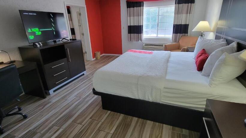 جناح ديلوكس سرير كينج, Ramada By Wyndham Mountain Home