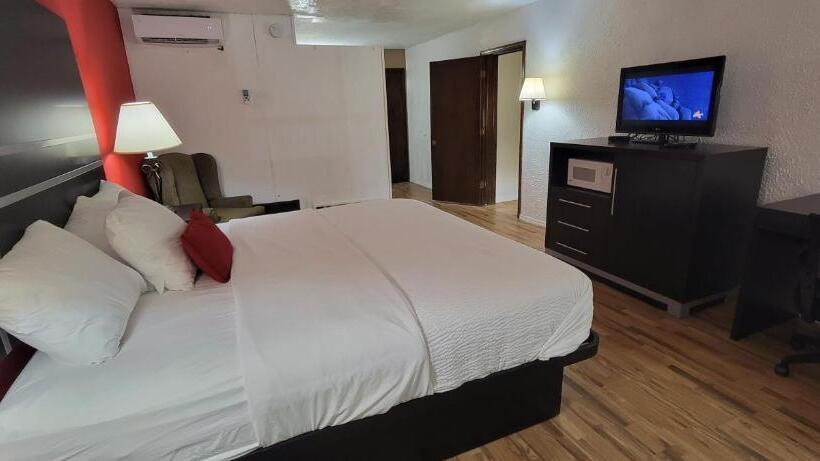 جناح سرير كينج, Ramada By Wyndham Mountain Home