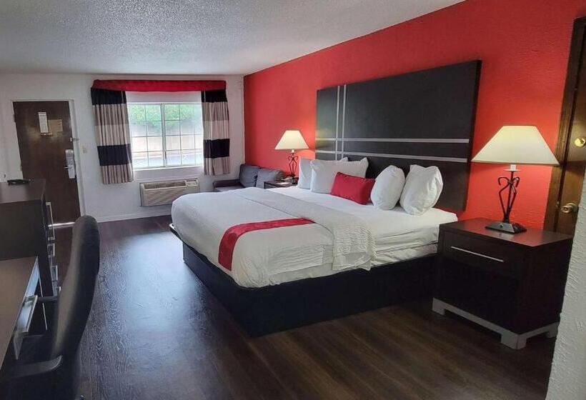 غرفة بيزنس, Ramada By Wyndham Mountain Home