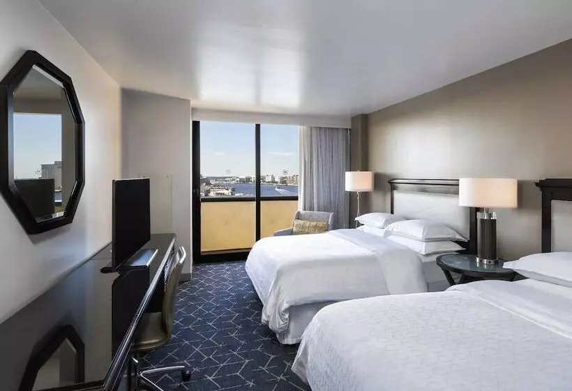 اتاق استاندارد با 2 تخت دوبل, Sheraton Norfolk Waterside