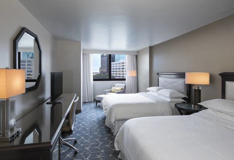 Номер Стандарт 2 Двуспальные Кровати, Sheraton Norfolk Waterside