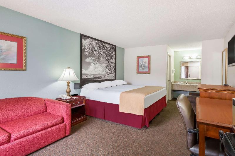 غرفة قياسية سرير كينج, Super 8 By Wyndham Garysburg/roanoke Rapids